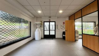 Local comercial en alquiler en Concheiros - Fontiñas en Santiago de Compostela