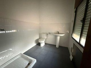 Local comercial en alquiler en Santa Marina - La Paz en Badajoz