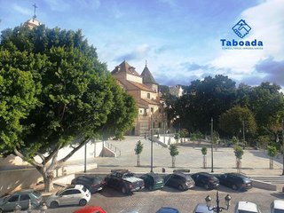 Piso en alquiler en Conde de Ureña - Monte Gibralfaro en Málaga