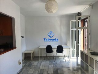 Piso en alquiler en Conde de Ureña - Monte Gibralfaro en Málaga