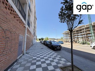 Local comercial en alquiler en Reyes Católicos - Paseo San Antonio en Cuenca