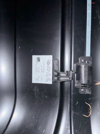 Cofre portaequipajes Bermude 950 + Barras