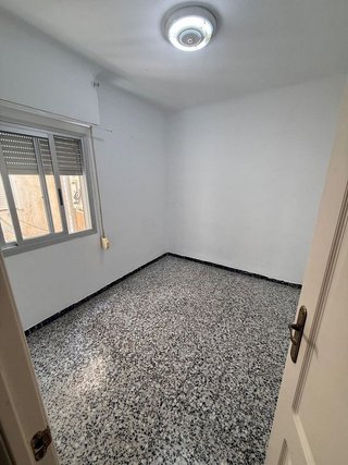 Piso en alquiler en Benalúa en Alicante