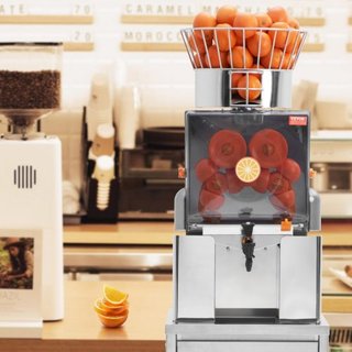 Extractor de Jugo de Naranja Comercial, Extractor de Jugo Automático de 120W con Grifo de Agua, Máquina de Jugo de Acero Inoxidable 25 Naranjas/Minuto, con Caja de Filtro Extraíble, Cubierta de PC...
