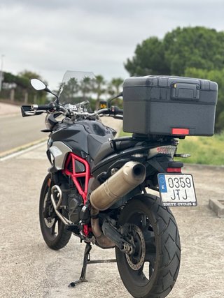 BMW F700GS 2016 43.000km único propietario