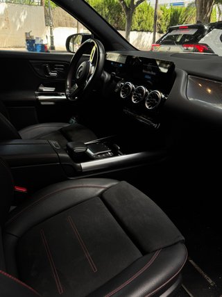 Mercedes-Benz GLA GLA 200 D