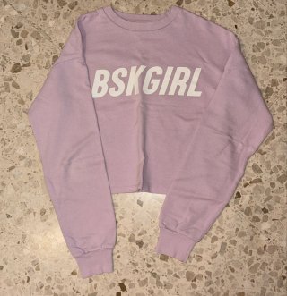 Sudaderas de mujer con diseños. Buen estado.