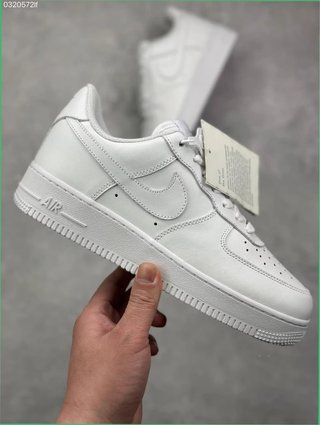 Nike Air Force 1 Talla 40.5 Blancas