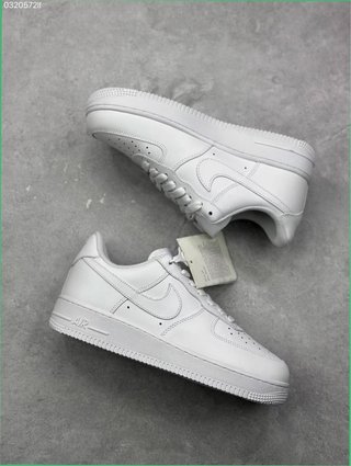 Nike Air Force 1 Talla 40.5 Blancas