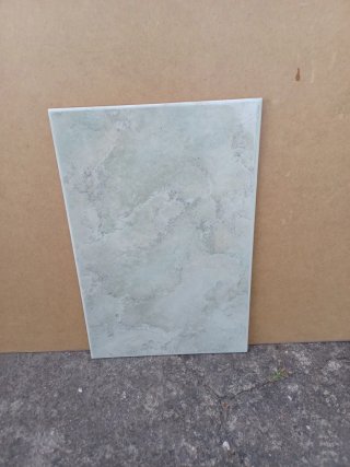 Azulejo verde 23,5 x 35,5