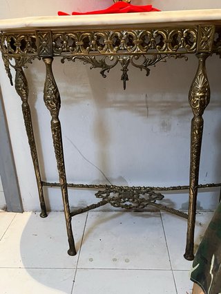 Consola antigua bronce y mármol