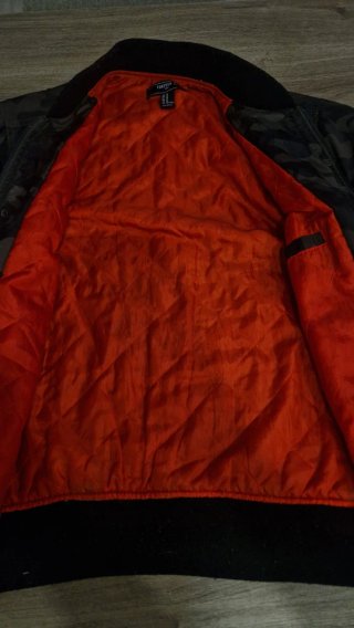 Chaqueta Bomber Forever 21 Talla M Camuflaje