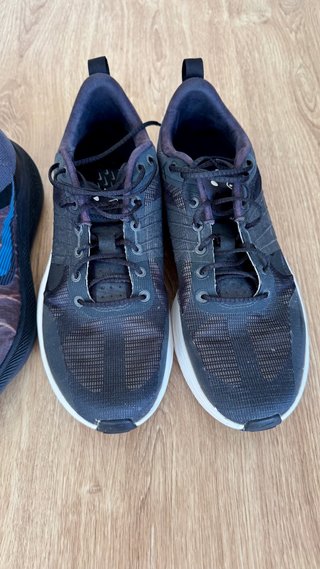Lote 2 Deportivos Nike Talla 43 Hombre