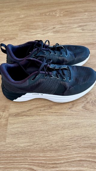 Lote 2 Deportivos Nike Talla 43 Hombre