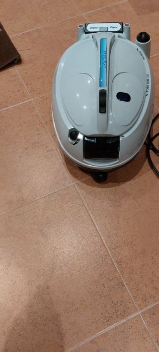 Maquina vaporeta profesional como nueva.