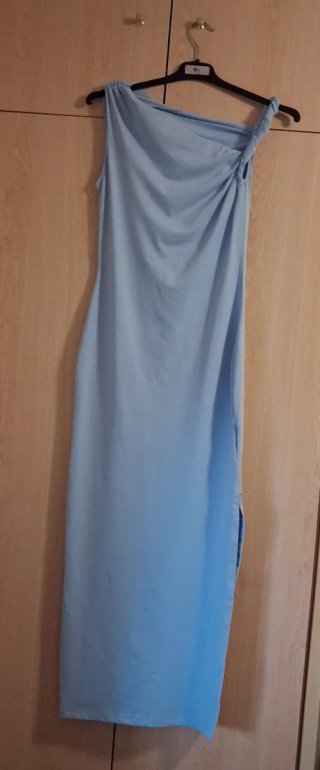 Vestido largo asimétrico azul celeste Talla S