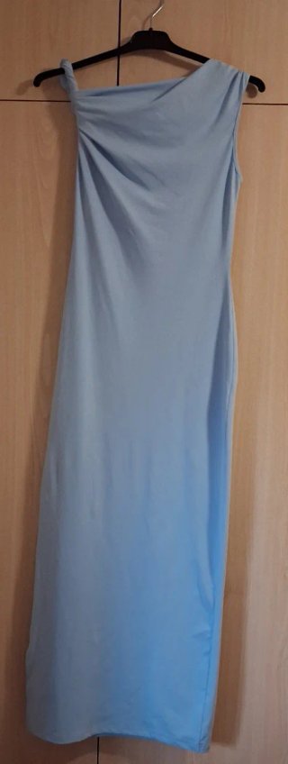 Vestido largo asimétrico azul celeste Talla S