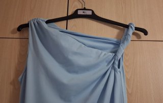Vestido largo asimétrico azul celeste Talla S