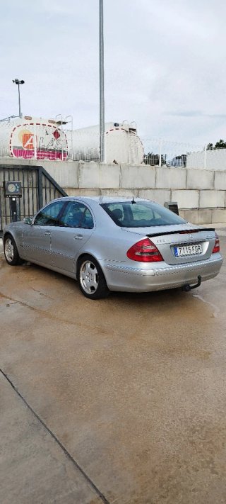 Mercedes-Benz Clase E 2003