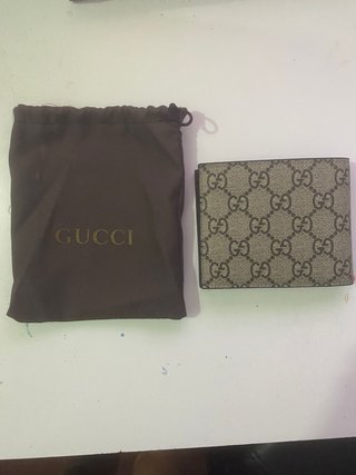 Cartera Gucci Abeja GG Marrón y Beige