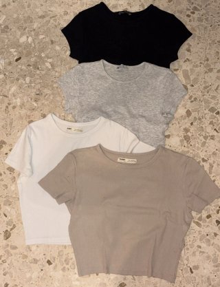Tops y camisetas de mujer manga corta y tiirantes.