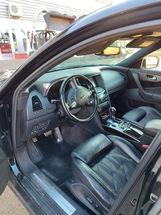Infiniti QX70 2015