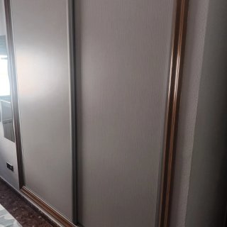 Módulo interior de armario empotrado, doble puerta