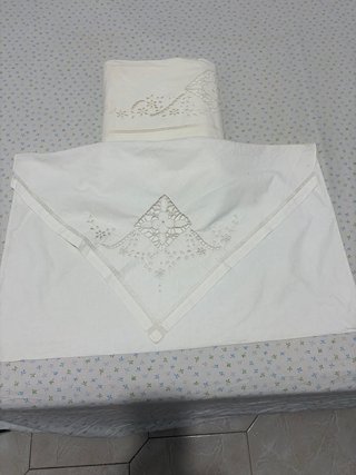 Lenzuola matrimoniali vintage ricamo a mano