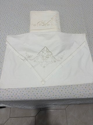 Lenzuola matrimoniali vintage ricamo a mano