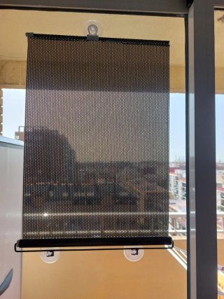Parasol opaco para ventana de auto