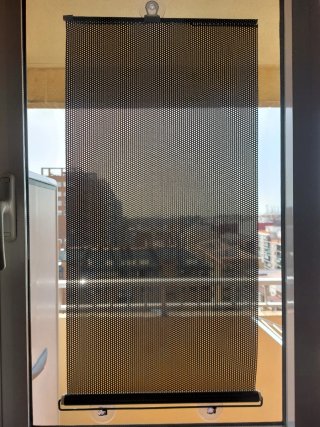 Parasol opaco para ventana de auto