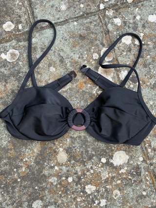 Traje de baño La Perla negro.