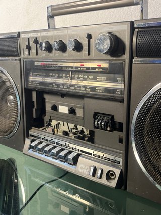 Sanyo C2 Boombox Radio Cassette