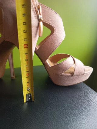 Sandalias tacón plataforma beige/rosa