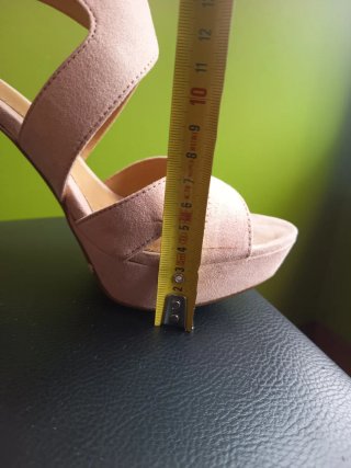 Sandalias tacón plataforma beige/rosa