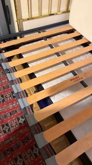 Cama 135x90 + Colchón Urgente