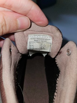 Zapatos rosas para niña