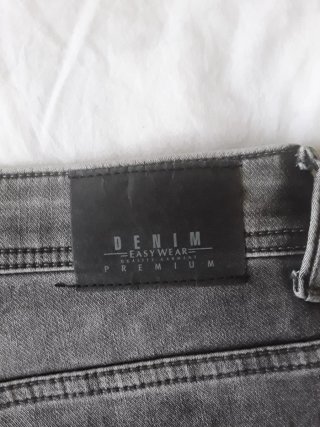 Pantalón corto hombre Easy Wear gris talla 46