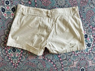 Shorts sartoriali vita alta bianchi
