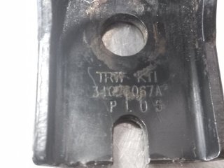 ENGANCHE CINTURON TRASERO DERECHO FORD FIESTA (CN
