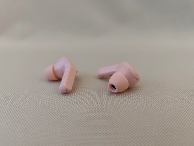 Auriculares inalámbricos TWS con estuche - Rosas