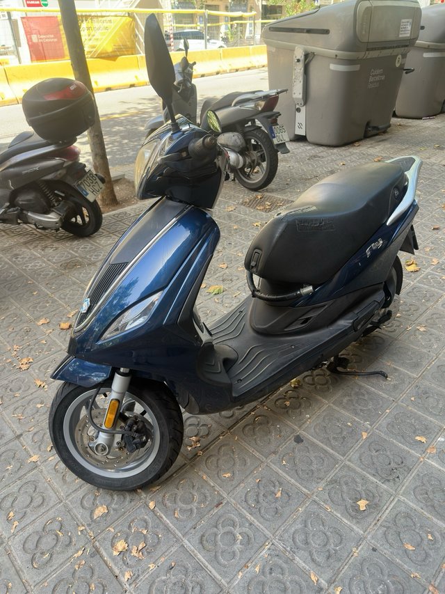 Piaggio Fly 50 4t 4v Azul/Blanco