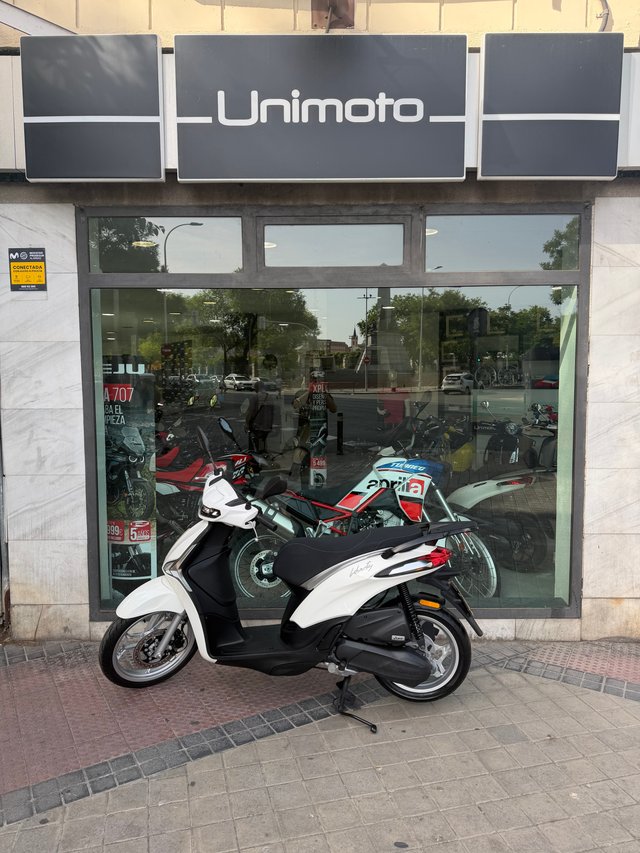 Piaggio Liberty 50 ABS Blanca