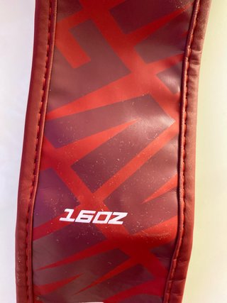 Guantes de boxeo Venum rojos 16oz