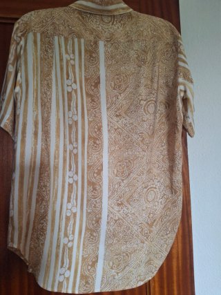 Blusa manga corta estampada