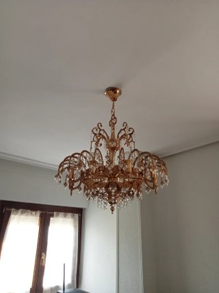 Lámparas de lágrimas doradas y cristal