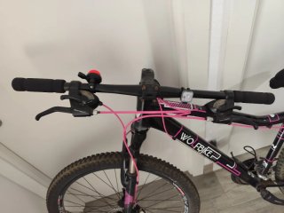 Bicicleta Montaña Wolfbike Negra y Rosa