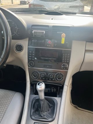 Mercedes-Benz C220 2006