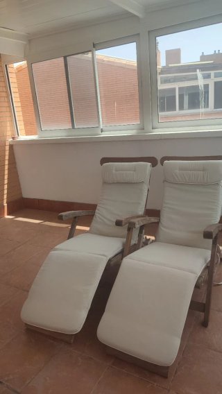 Tumbonas de teca con cojines