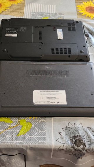2 Portátiles Acer y HP - Para Piezas